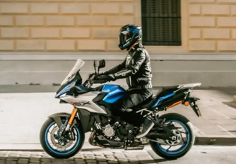 GSX-S 1000 GX
